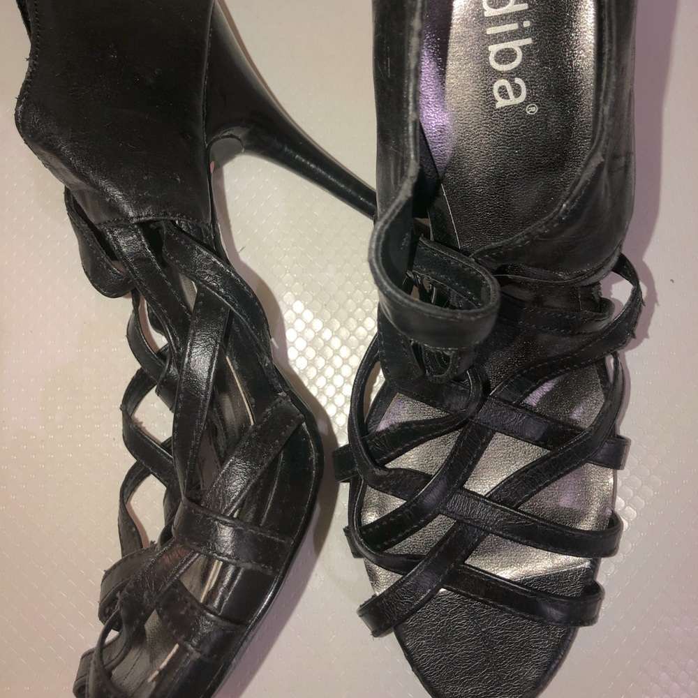 Get this shoes FREE w/any purchase! - Diba strappy black stilettos sz10.‎